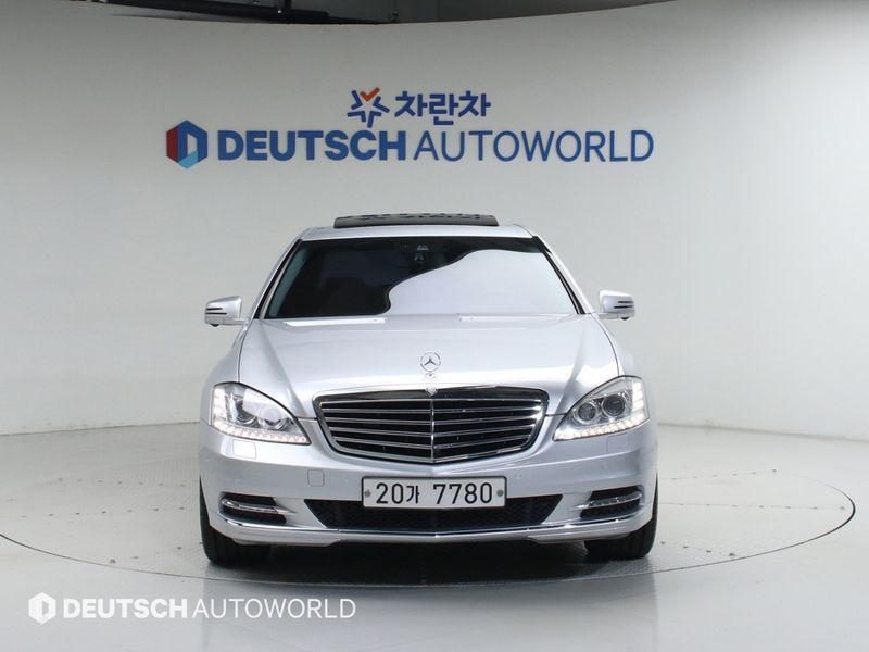 2012 Mercedes-Benz S-Class S350 BlueTEC photo 3