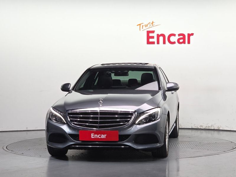 2017 Mercedes-Benz C-Class C220 d Exclusive photo 3