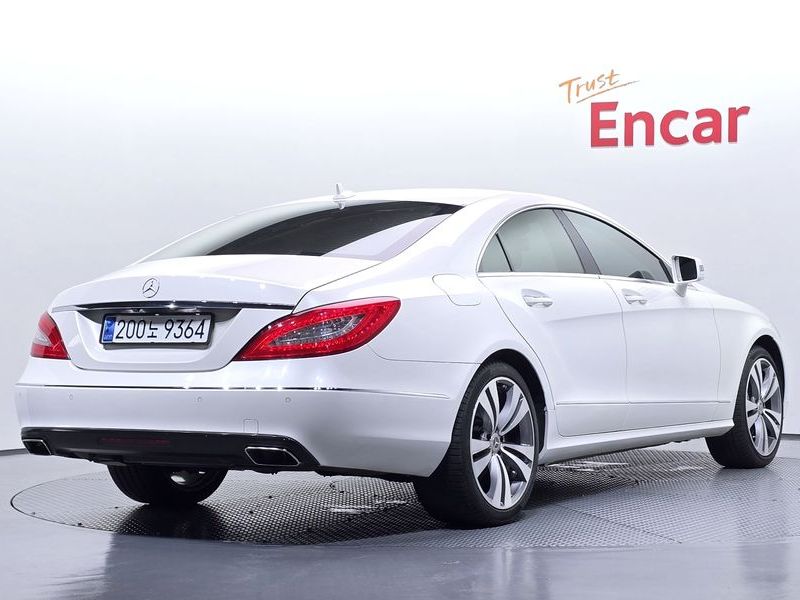 2013 Mercedes-Benz S-Class CLS350 BlueEFFICIENCY photo 2