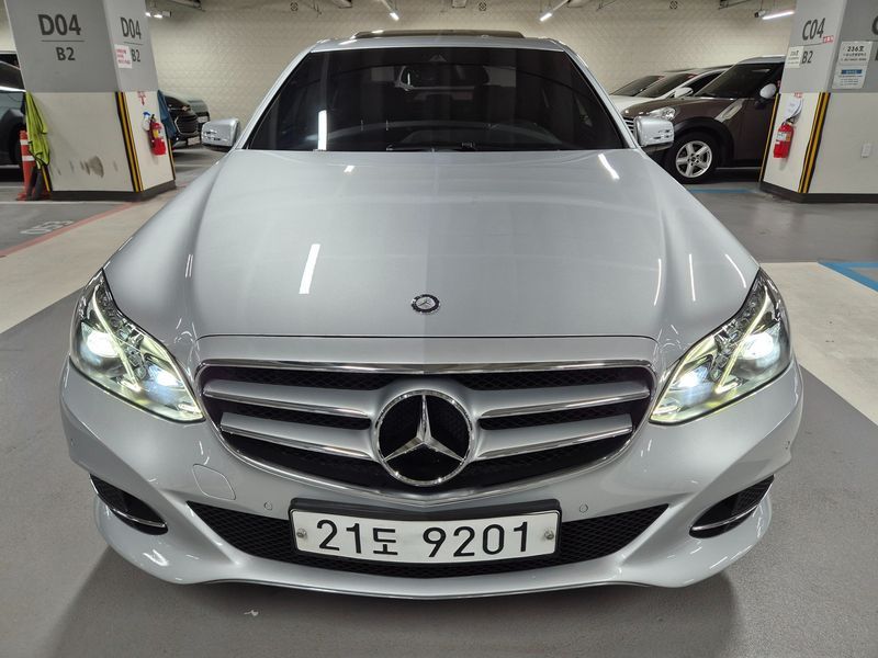 2014 Mercedes-Benz E-Class E220 CDI Avantgarde photo 3