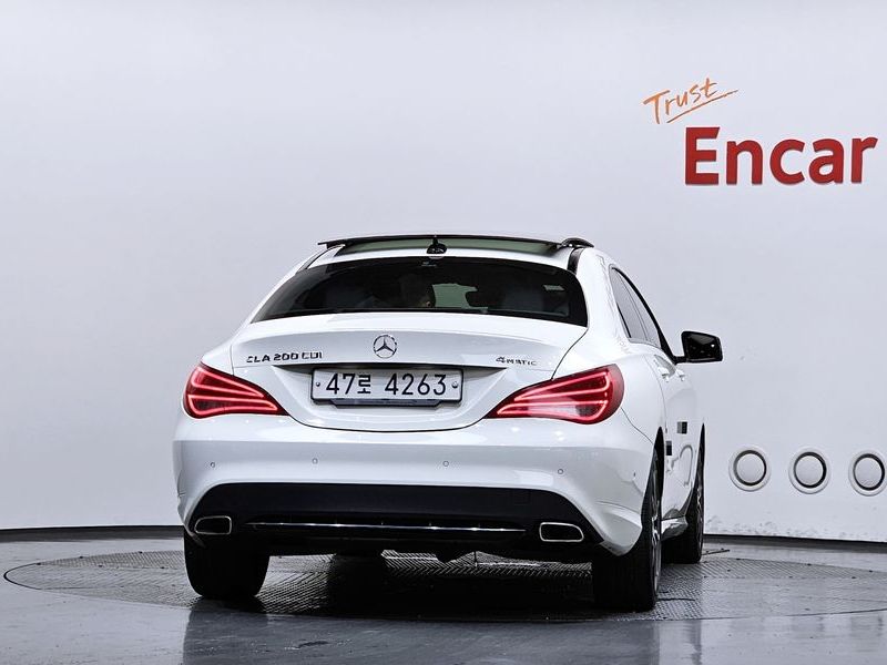 2015 Mercedes-Benz A-Class CLA200 CDI 4MATIC photo 4