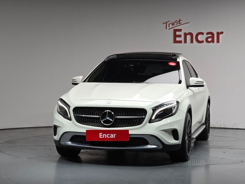 2016 Mercedes-Benz A-Class GLA200 d photo 3