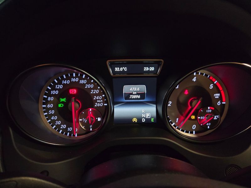 2015 Mercedes-Benz A-Class CLA200 CDI photo 4