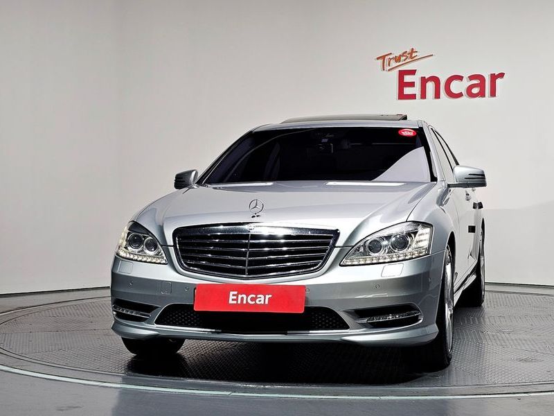 2013 Mercedes-Benz S-Class S350 BlueTEC photo 3