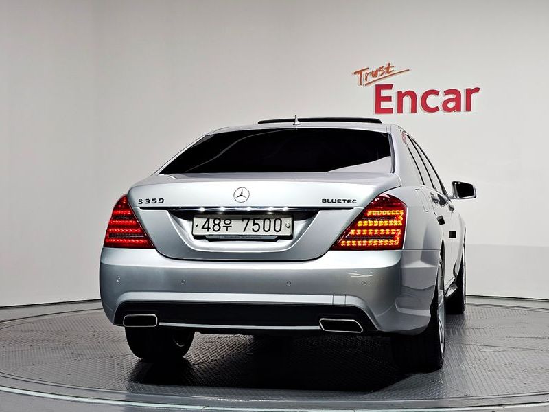 2013 Mercedes-Benz S-Class S350 BlueTEC photo 4