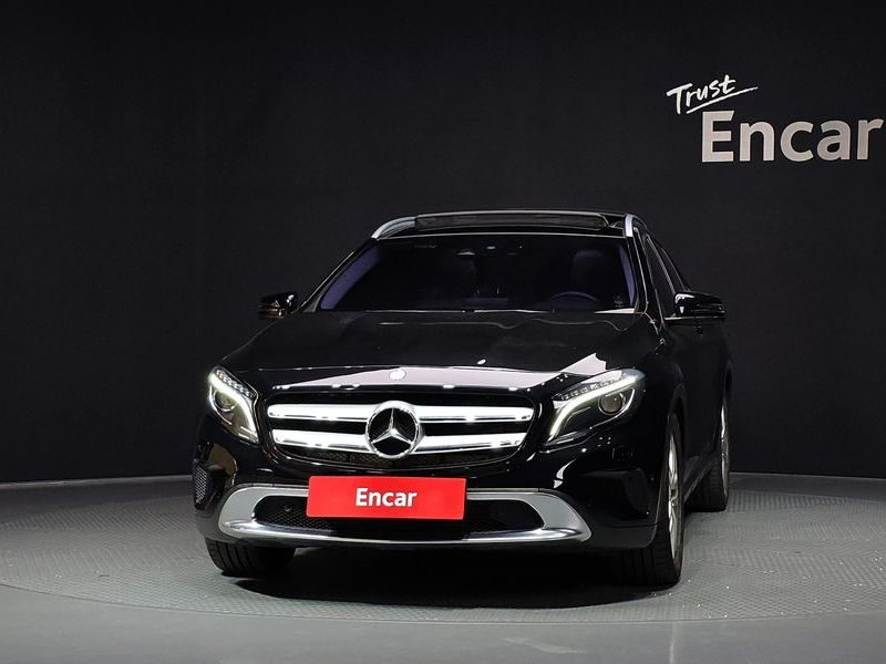 2017 Mercedes-Benz A-Class GLA200 d 4MATIC photo 3