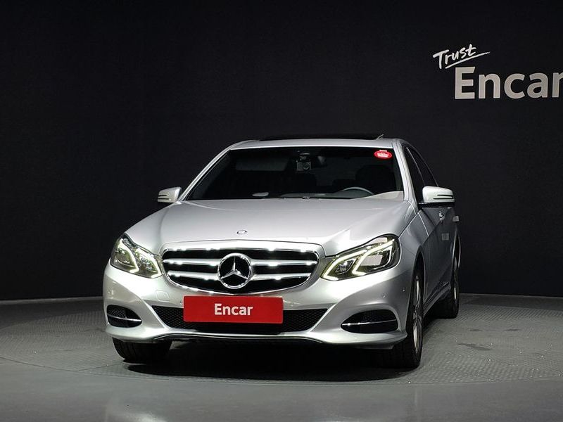 2014 Mercedes-Benz E-Class E220 CDI Avantgarde photo 3
