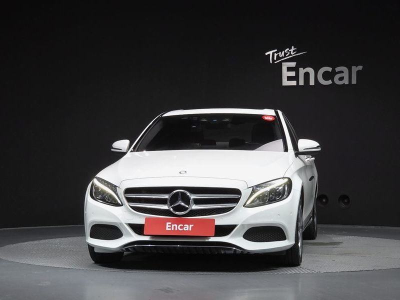 2016 Mercedes-Benz C-Class C200 Avantgarde photo 3