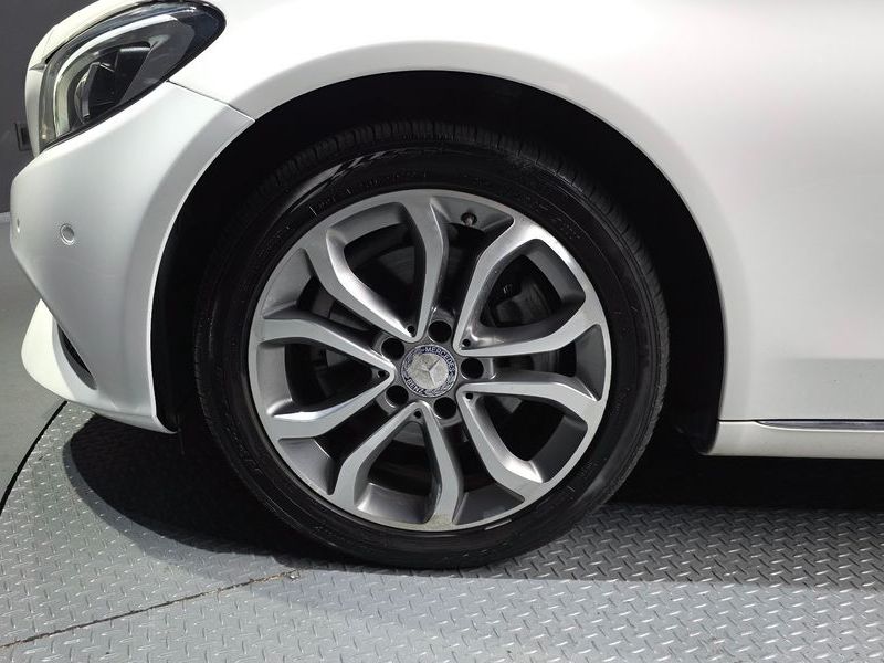 2016 Mercedes-Benz C-Class C200 Avantgarde photo 5