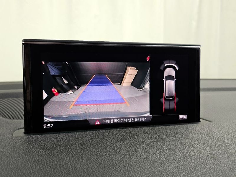 2019 Audi Q7 45 TFSI Quattro photo 15