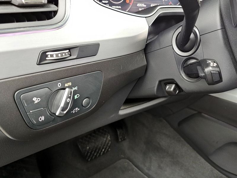 2019 Audi Q7 45 TFSI Quattro photo 18