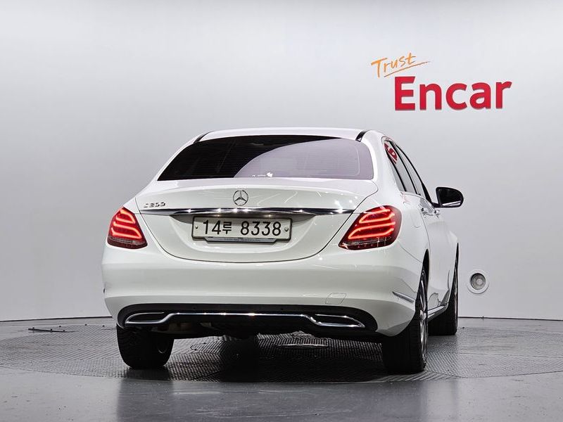 2015 Mercedes-Benz C-Class C200 Avantgarde photo 4