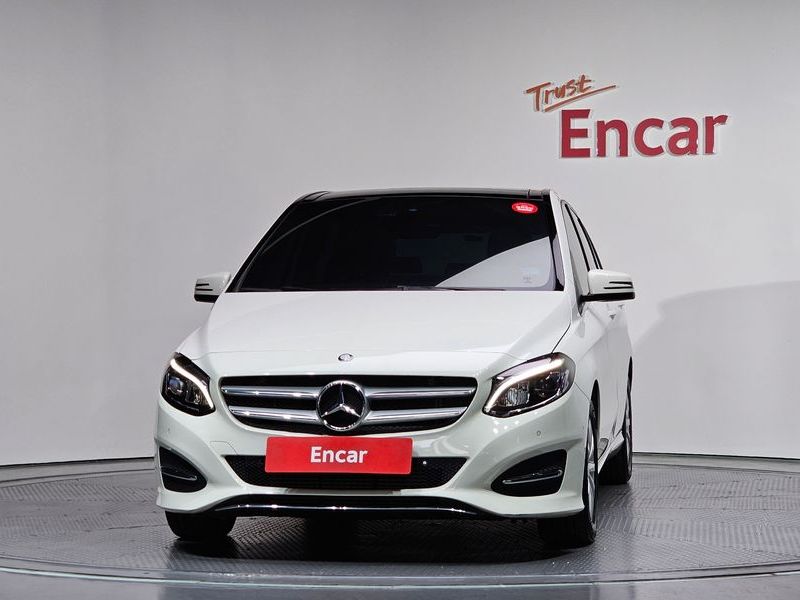 2017 Mercedes-Benz B-Class B200 d photo 3