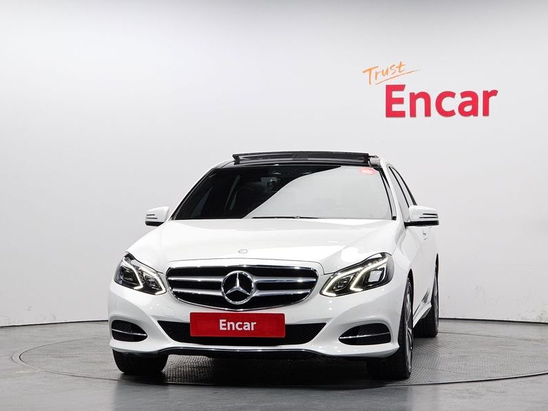 2014 Mercedes-Benz E-Class E300 Avangard photo 3