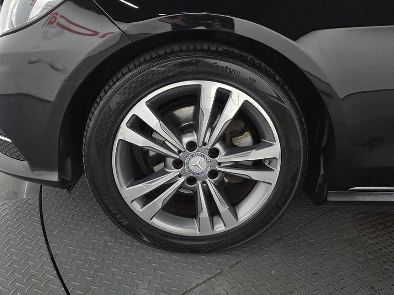 2016 Mercedes-Benz E-Class E220 Bluetec Avantgarde photo 5
