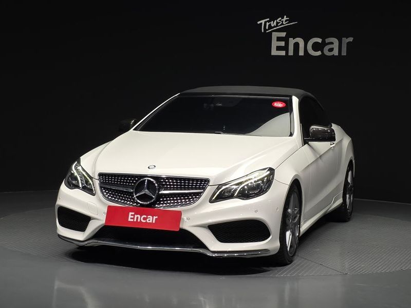 2016 Mercedes-Benz E-Class E200 Cabriolet photo 3