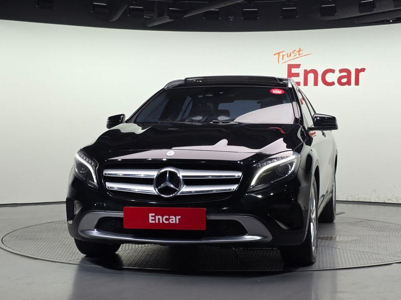 2016 Mercedes-Benz A-Class GLA200 d 4MATIC photo 3