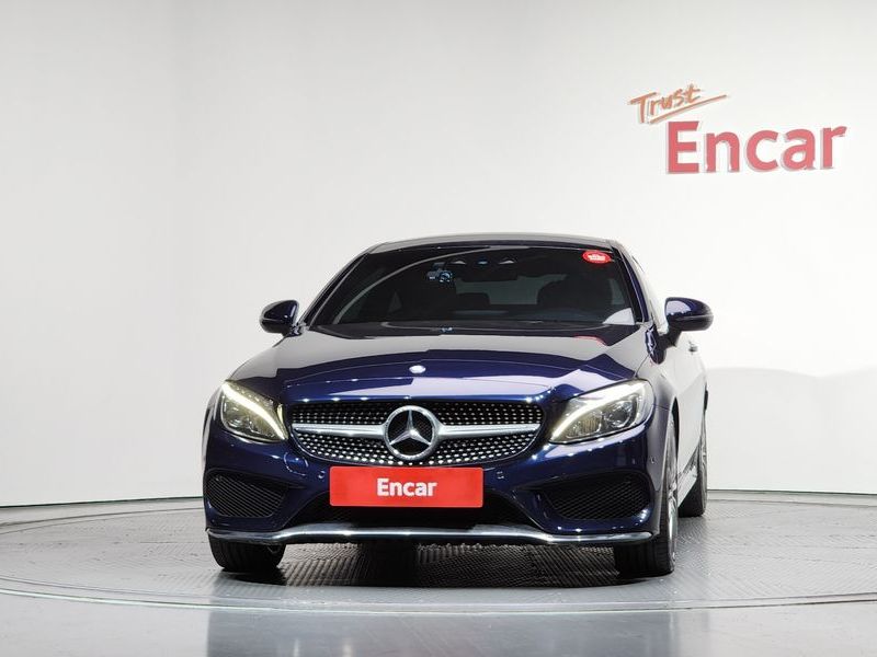 2016 Mercedes-Benz C-Class C200 Coupe photo 3