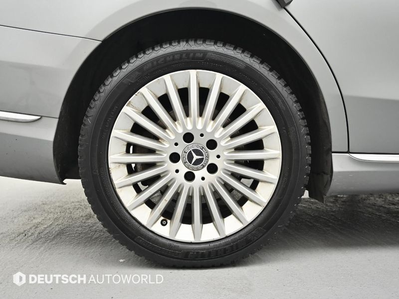 2015 Mercedes-Benz C-Class C220 BlueTEC Exclusive photo 5