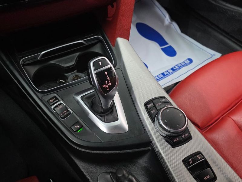 2017 BMW 4 Series 428i M Sport Convertible photo 9