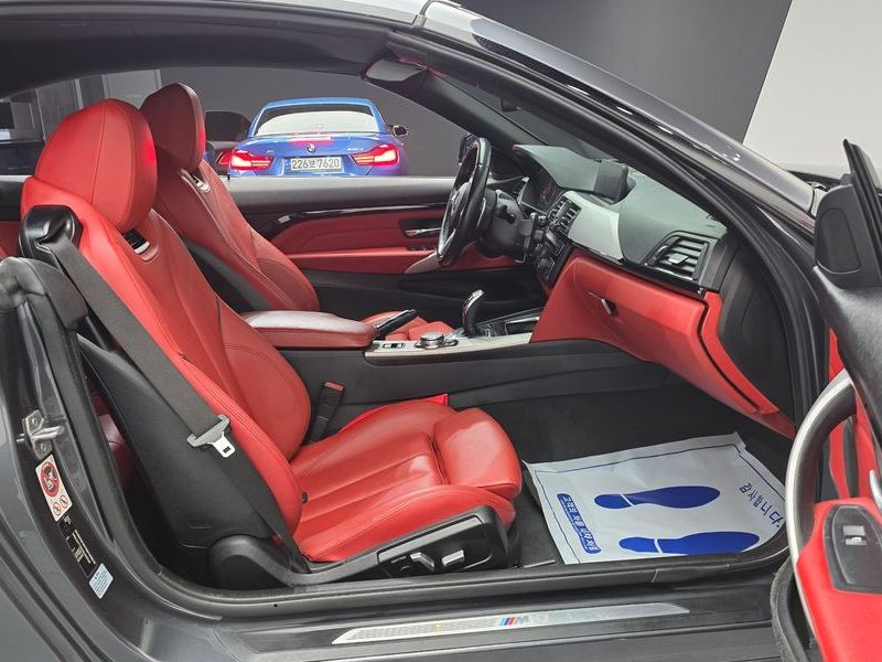 2017 BMW 4 Series 428i M Sport Convertible photo 10