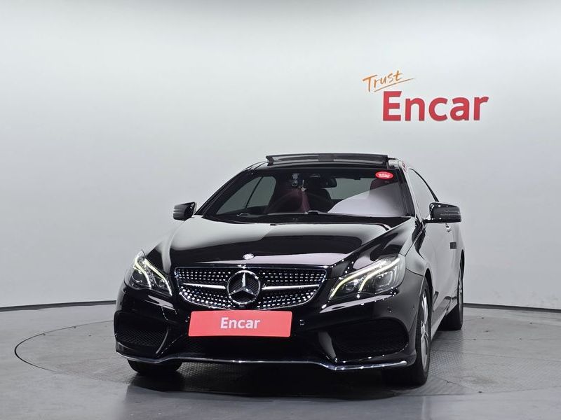 2016 Mercedes-Benz E-Class E200 Coupe photo 3