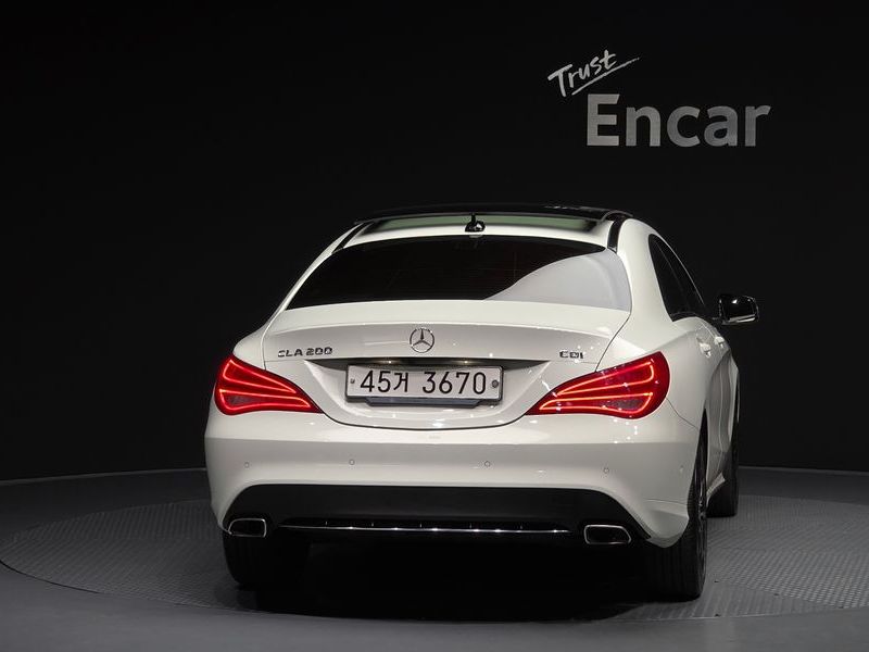 2015 Mercedes-Benz A-Class CLA200 CDI photo 4