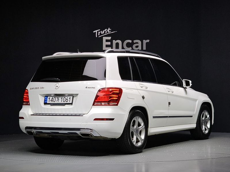 2015 Mercedes-Benz GLK-Class GLK220 CDI photo 2