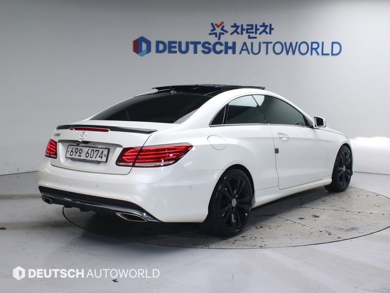 2014 Mercedes-Benz E-Class E350 Coupe photo 2