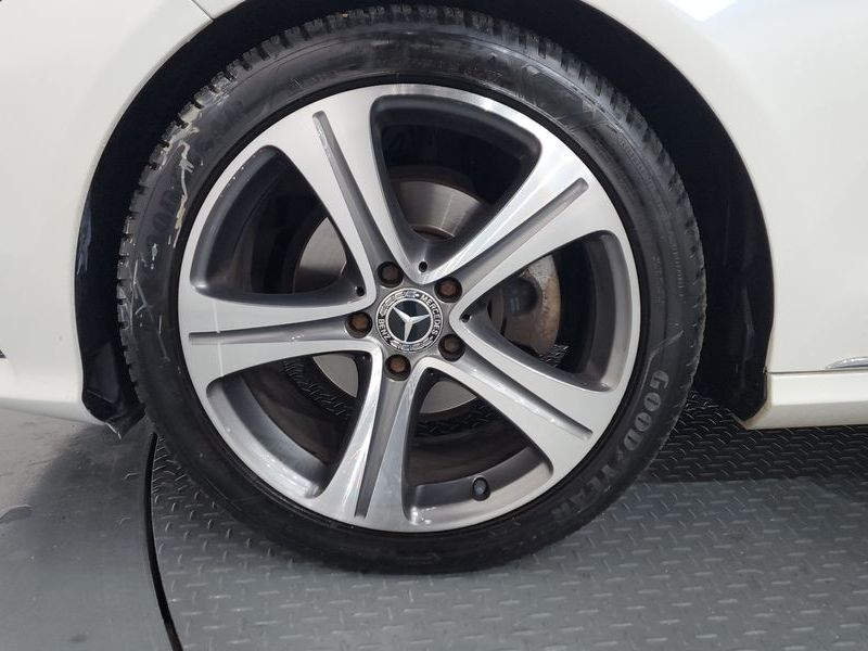 2016 Mercedes-Benz E-Class E220 Bluetec Avantgarde photo 5