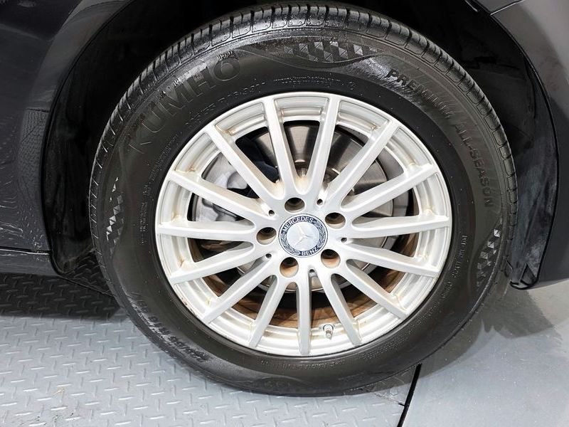 2015 Mercedes-Benz C-Class C200 photo 5