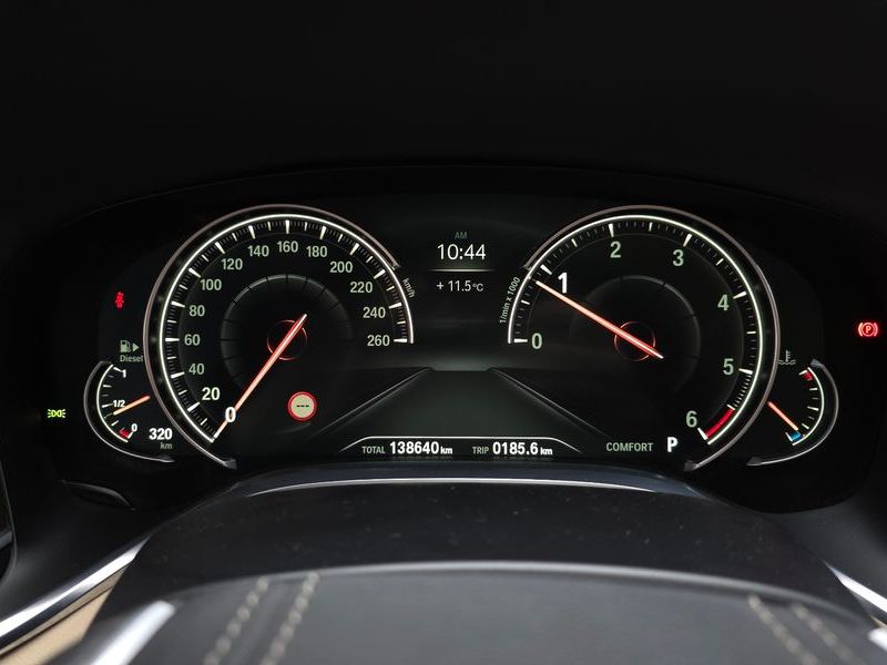 2016 BMW 7 Series 730d xDrive photo 8