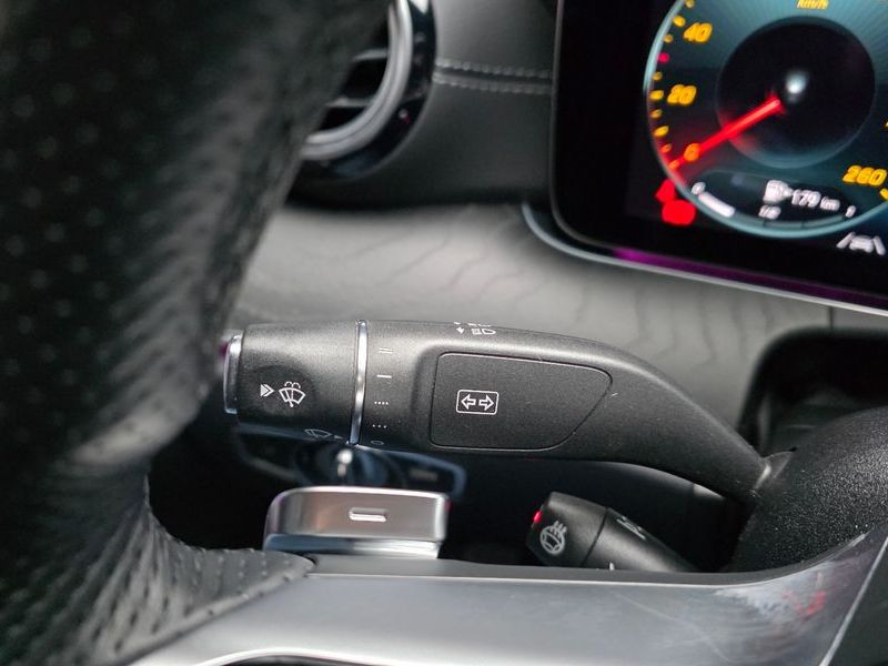 2022 Mercedes-Benz E-Class E220d 4MATIC AMG Line photo 27