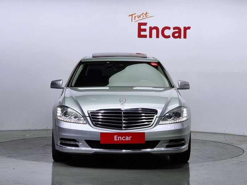 2012 Mercedes-Benz S-Class S350 BlueTEC photo 3
