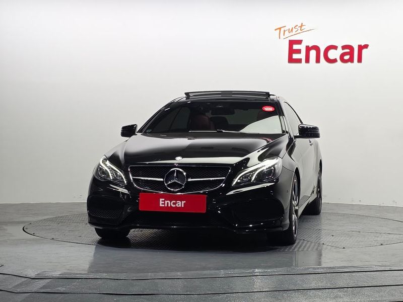 2016 Mercedes-Benz E-Class E400 Coupe photo 3