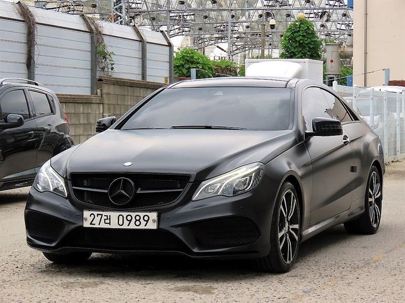 2016 Mercedes-Benz E-Class E400 Coupe photo 2