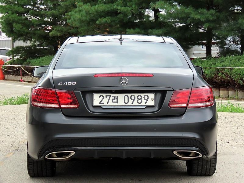 2016 Mercedes-Benz E-Class E400 Coupe photo 4