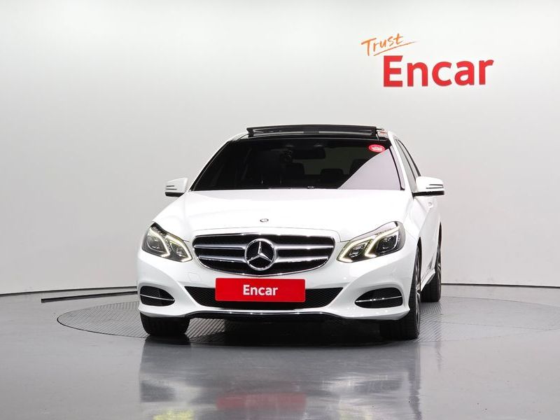 2014 Mercedes-Benz E-Class E300 Avangard photo 3