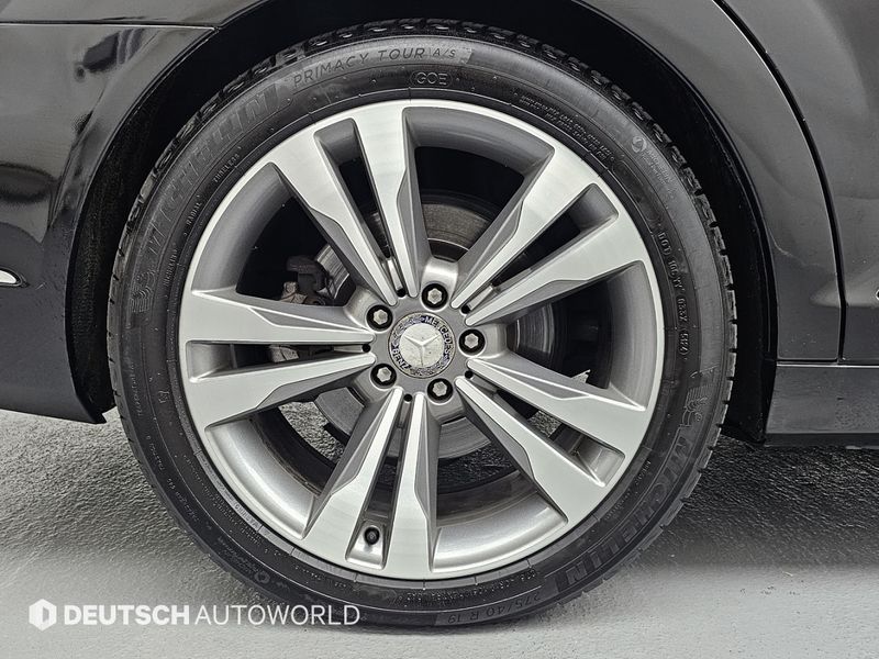 2012 Mercedes-Benz S-Class S500L BlueEFFICIENCY photo 5