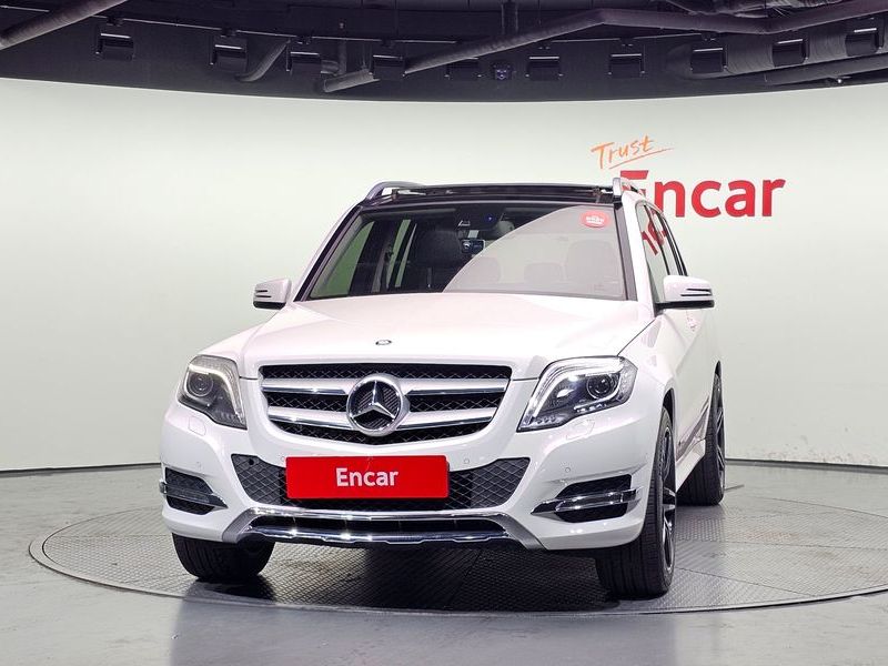 2013 Mercedes-Benz GLK-Class GLK220 CDI BlueEFFICIENCY photo 3