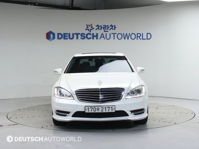 2012 Mercedes-Benz S-Class S350 BlueTEC photo 3