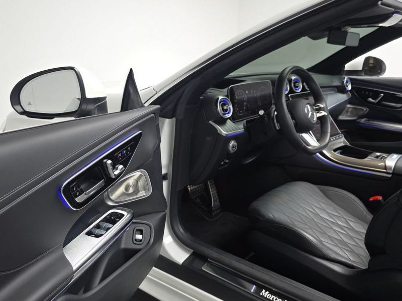 2024 Mercedes-Benz E-Class CLE450 4MATIC Cabriolet photo 11