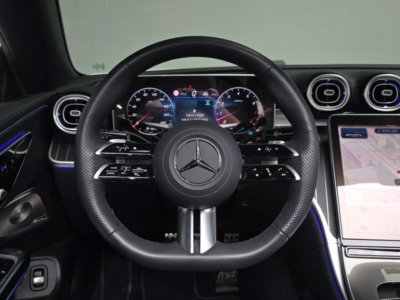 2024 Mercedes-Benz E-Class CLE450 4MATIC Cabriolet photo 13