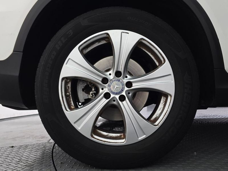 2017 Mercedes-Benz C-Class GLC220 d 4MATIC photo 5