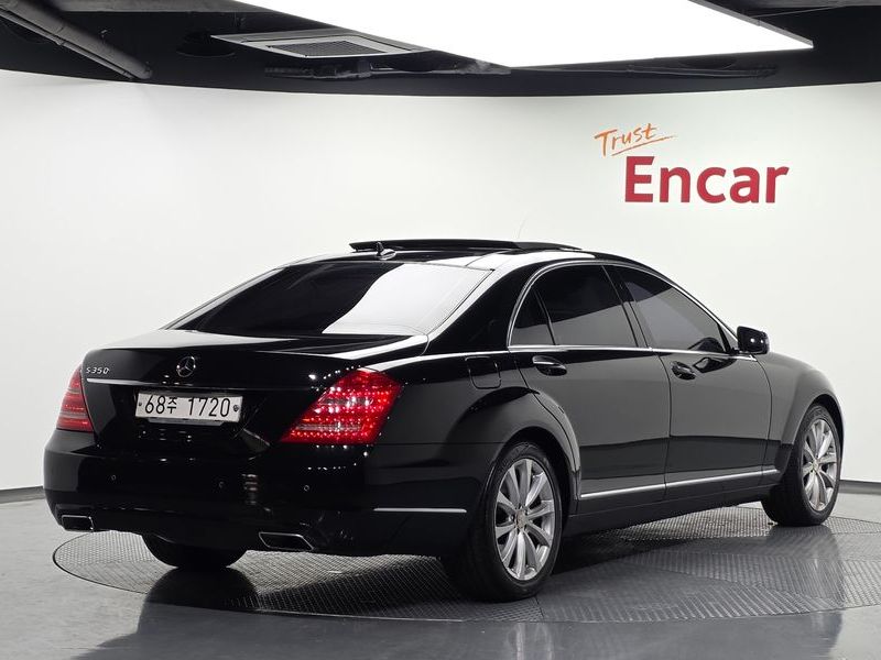 2013 Mercedes-Benz S-Class S350L BlueEFFICIENCY photo 2