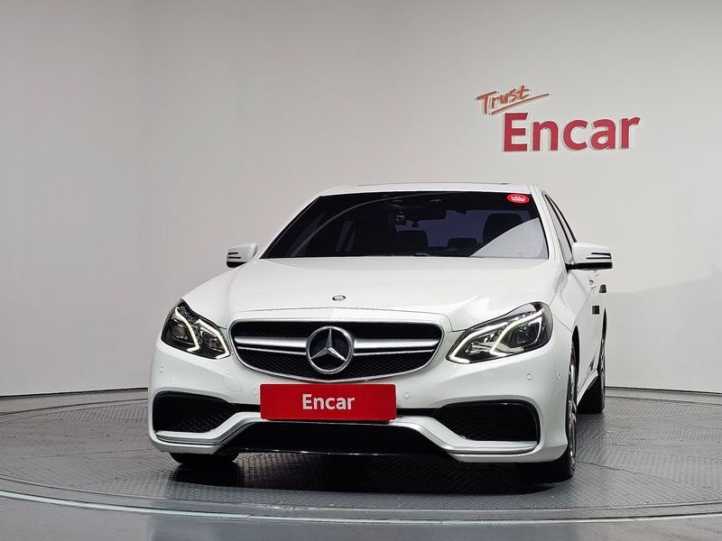 2016 Mercedes-Benz E-Class E250 BlueTec 4MATIC AV photo 3