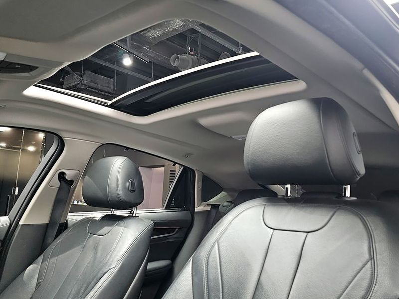 2015 BMW X6 xDrive 30d photo 19