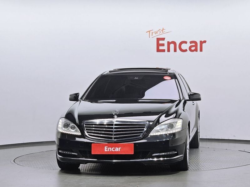 2013 Mercedes-Benz S-Class S500L Designo Edition photo 3