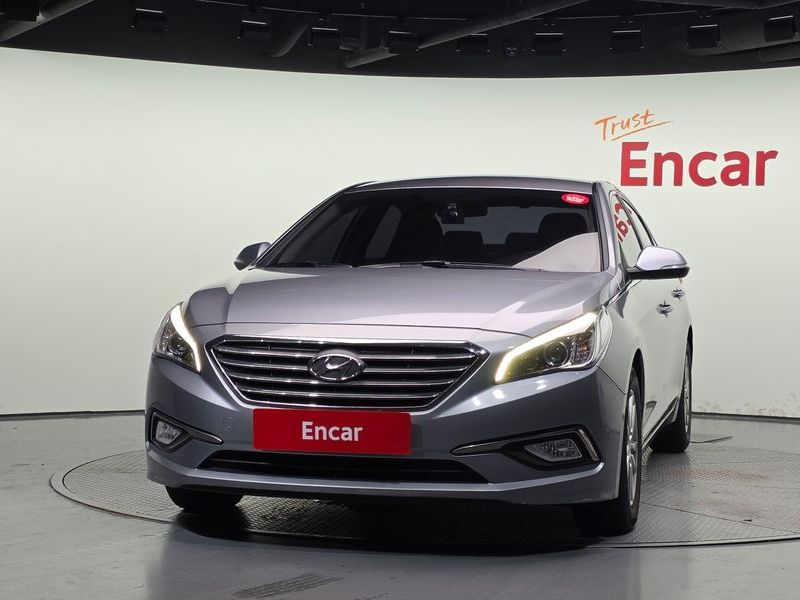 2016 Hyundai Sonata 1.7 Diesel Style photo 3