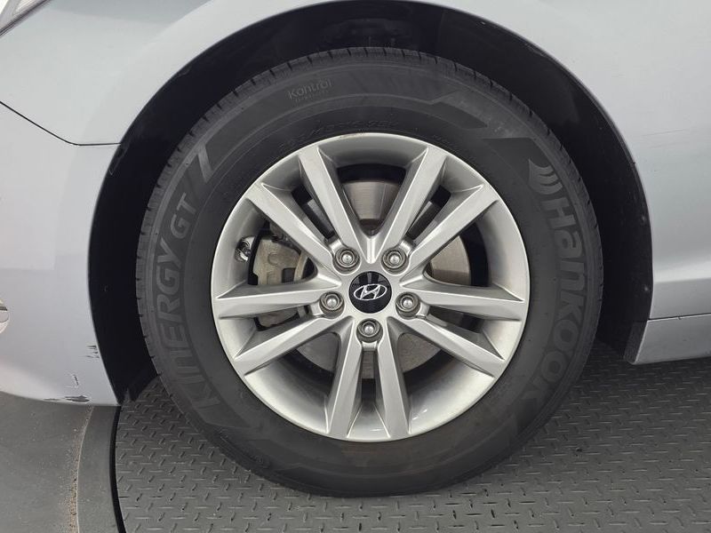 2016 Hyundai Sonata 1.7 Diesel Style photo 5